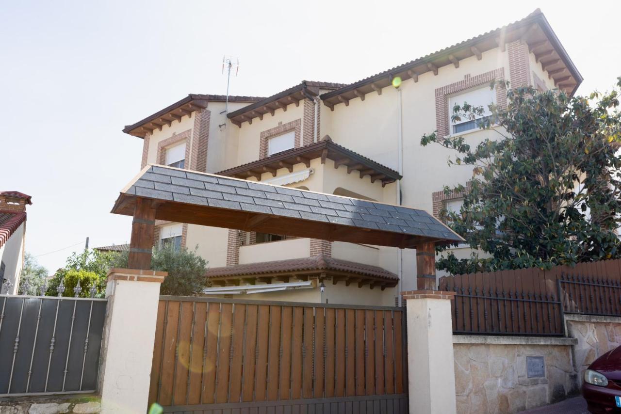 Casa Rural La Chistera Ávila Екстериор снимка